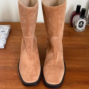 Stuart Weitzman Tan Suede Ankle Boots US size 8